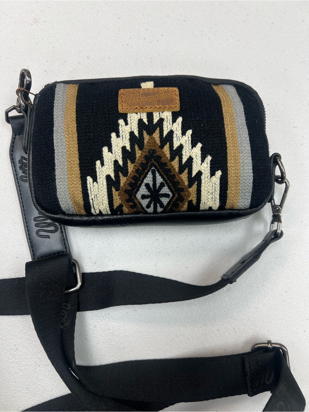 Wrangler Brown and Black Interior Pouch Western Ranch style